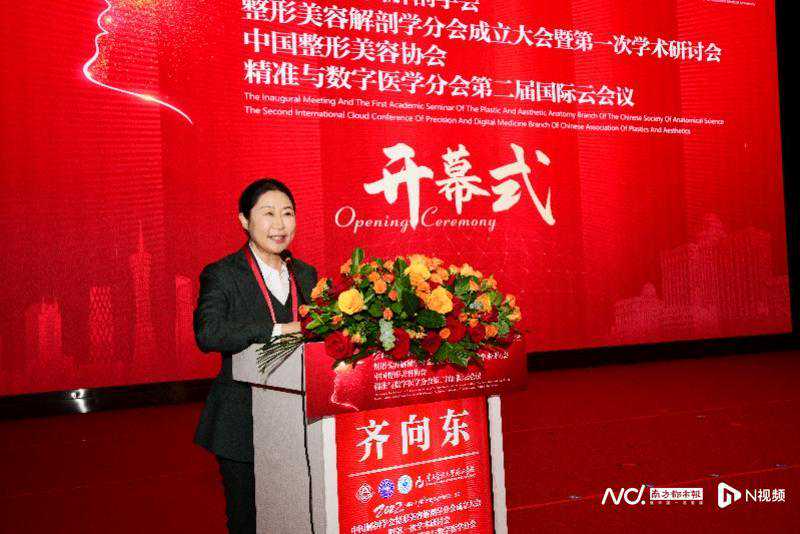 暑期整形迎来小高峰，专家提醒：整形美容需要循序渐进