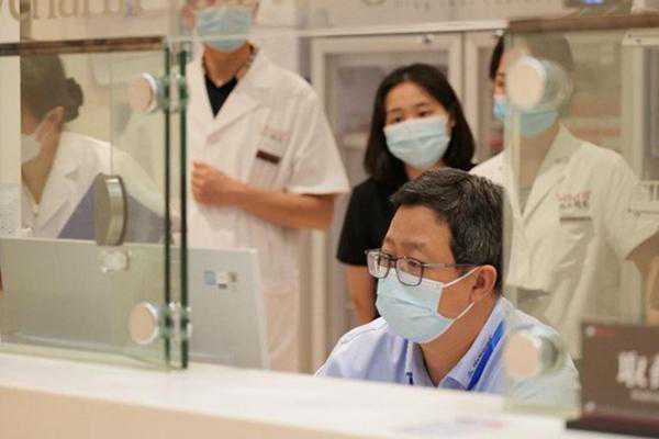 重庆当代整形外科医院连续三年通过德国莱茵医疗服务质量认证