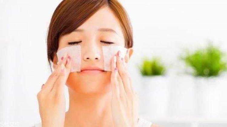 广西技术好的美容学校：湿敷正确的操作手法