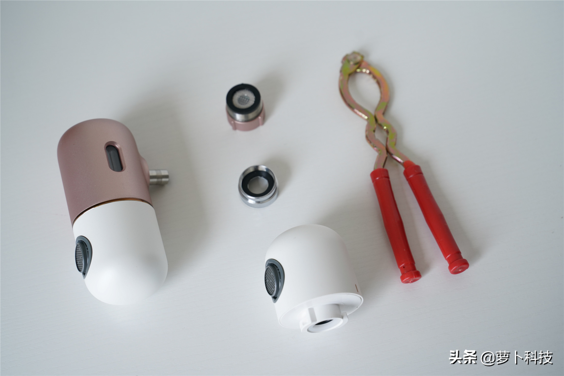 神奇！把自来水变美容水，氧芬磁解水龙头净水器值得买吗？