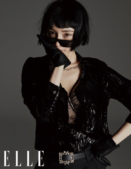 33岁的杨幂尝试新造型，赫本风短发美出新高度，时尚女神名不虚传