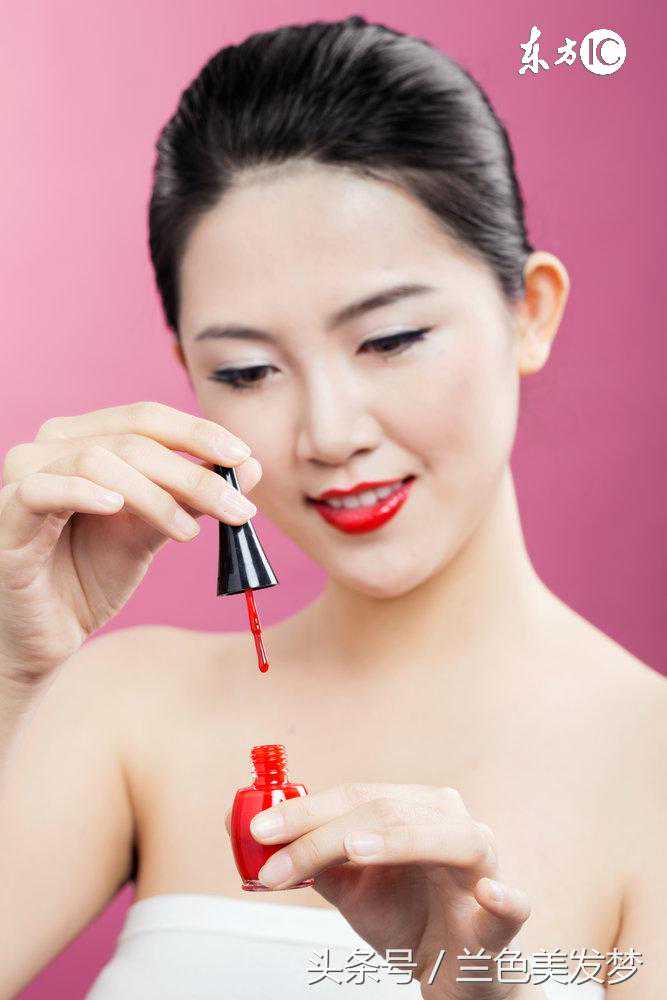 指甲有色彩的选择