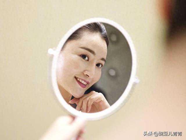 对中年女人来说，睡眠是最好的美容剂