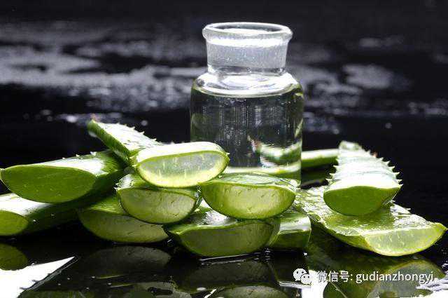 家有芦荟的有福了，不仅是美容护肤那么简单！
