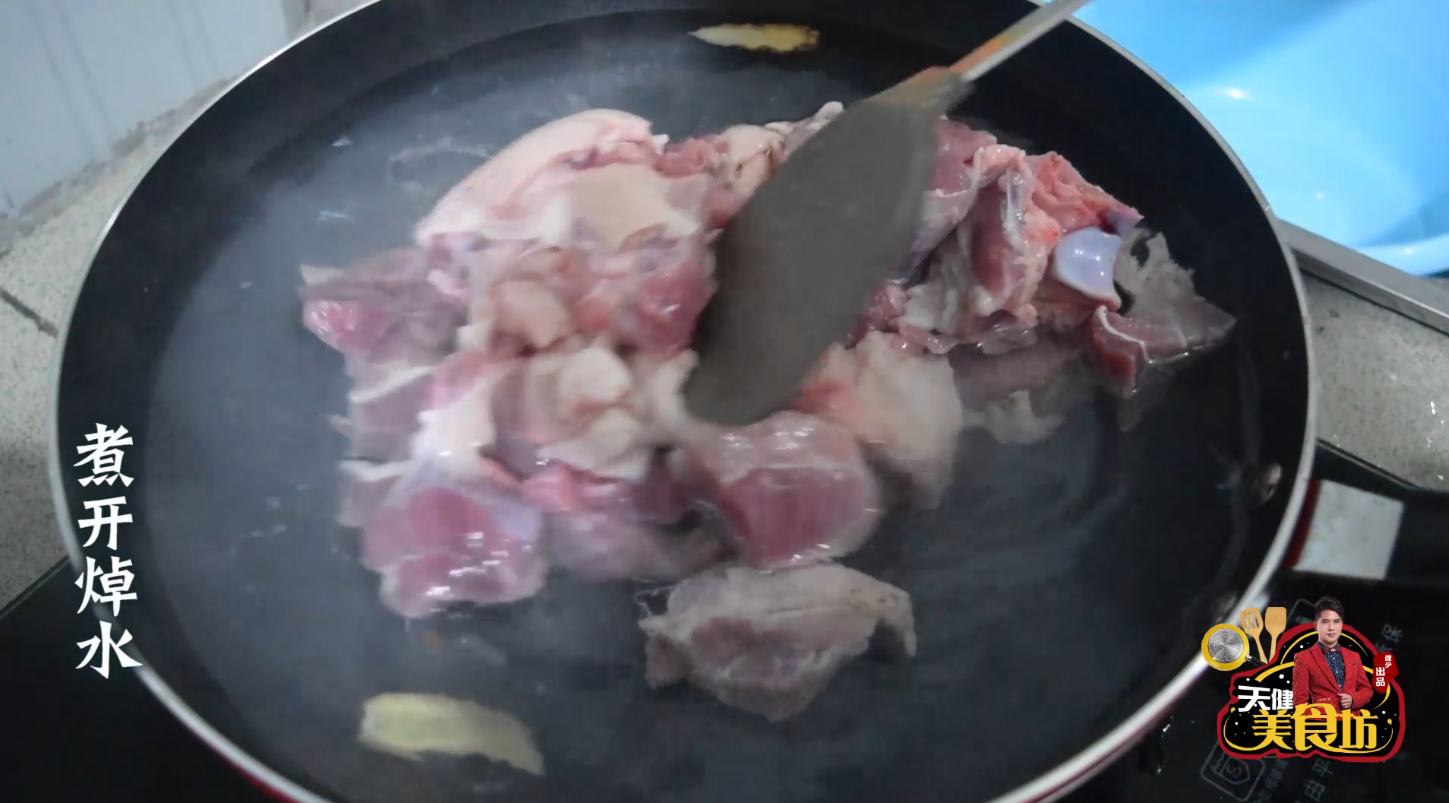 教你做客家特色的美食，姜醋煲猪脚，美味好吃，吃完滋补美容