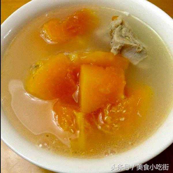 这样做出来的木瓜排骨汤，不仅美味可口，而且还能美容养颜