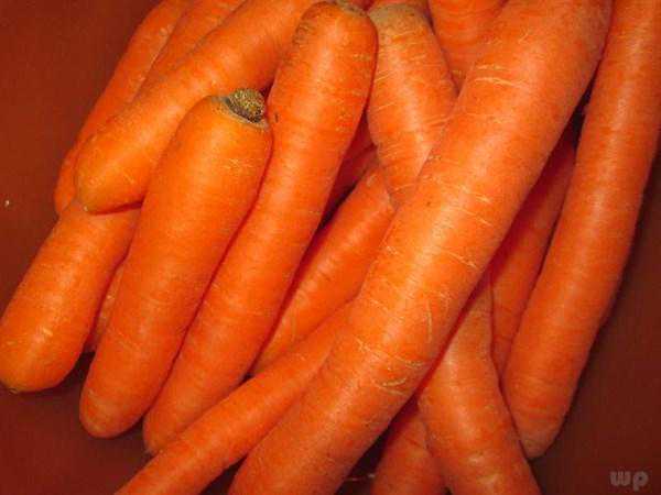 豌豆搭配此物炒，常吃淡斑美容，视力明亮了，皮肤水嫩嫩更显年轻