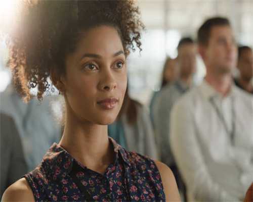 六旬大妈做美容一月花30多万最新报道 大连贵夫人美容院被立案调查