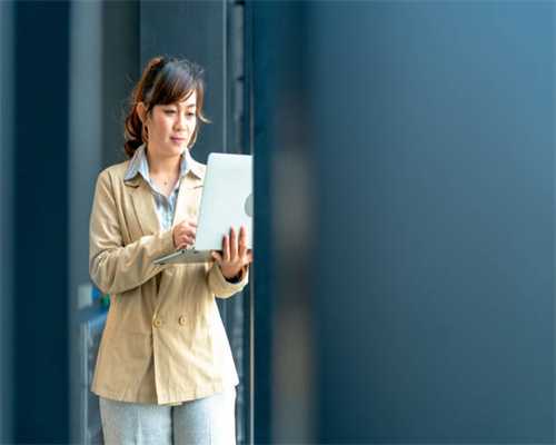 美容院内熏脚 被烫伤植皮