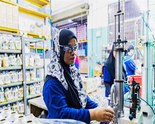 欧雅泊思(OLIVIABEAUTY) 眼霜开创美容界眼部护理新时代